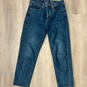 Old Navy Sky-Hi Straight Jeans